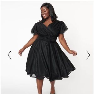 NWT Magnolia Place Black Swing Dress